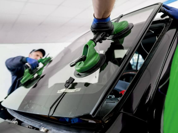 Auto Glass Repair Oakland